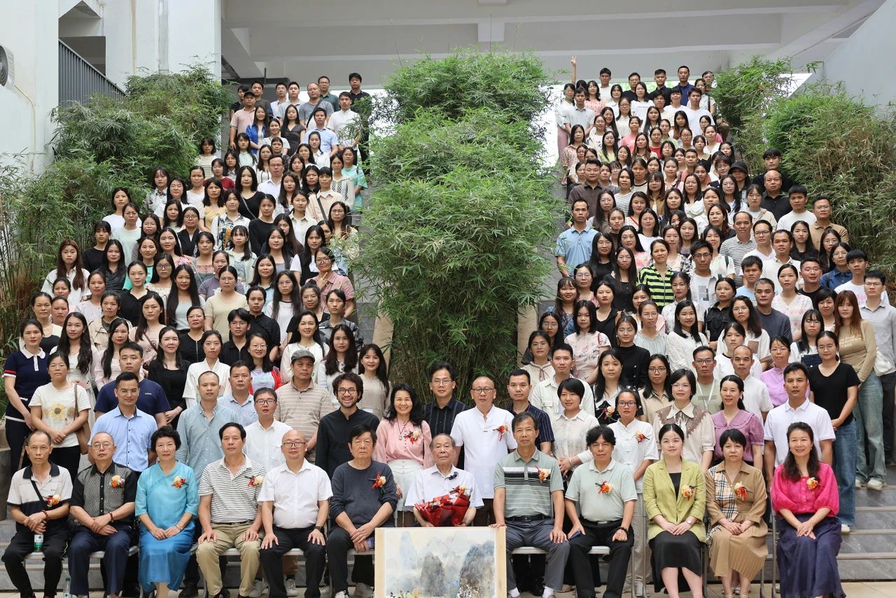 桂平市中小学美术教师水彩画专题培训活动暨大藤峡水彩画社成立仪式在我校顺利举行 丨 开云网页版,开云（中国）官方在线登录